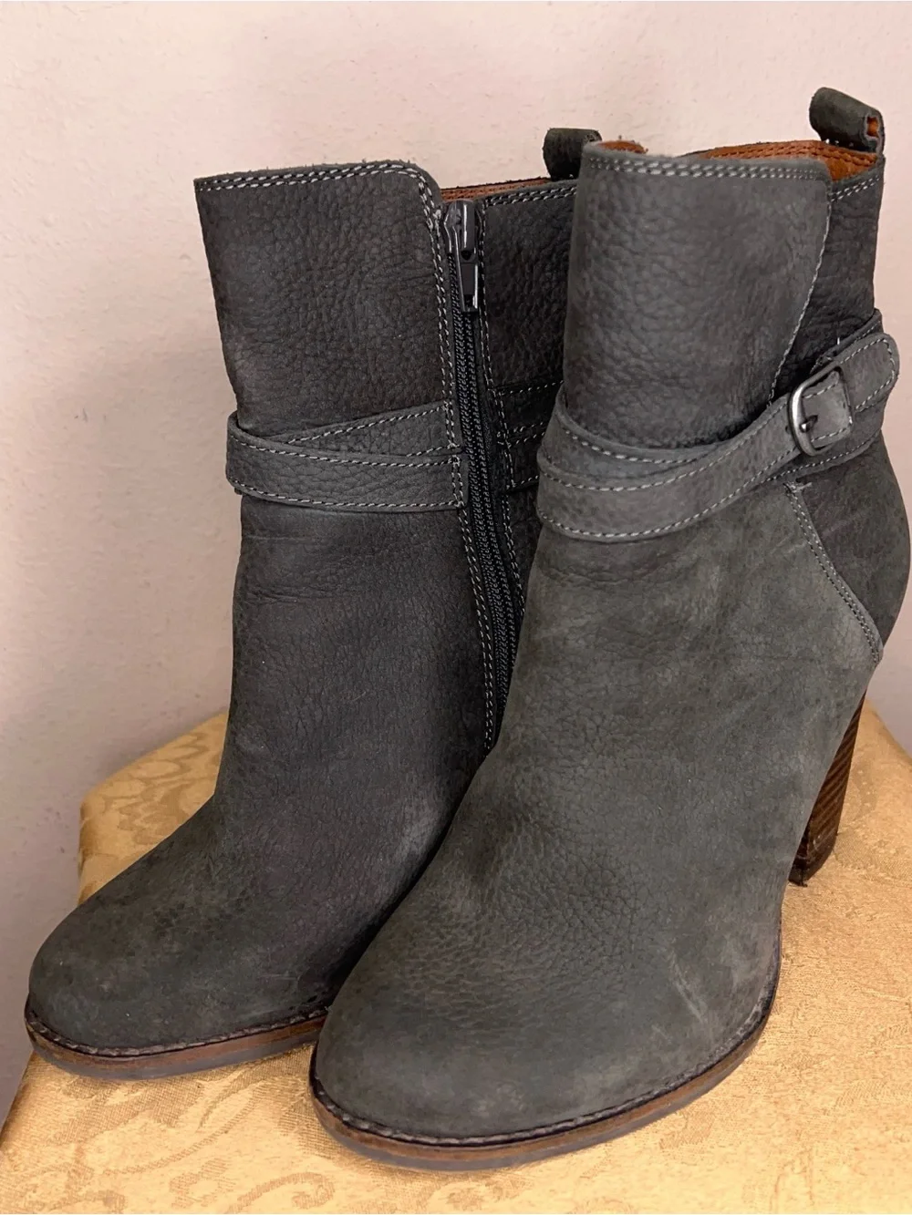 Size 6.5 Lucky Brand Latonya Block Heel Boots Leather Grey Boho Western Bohemian